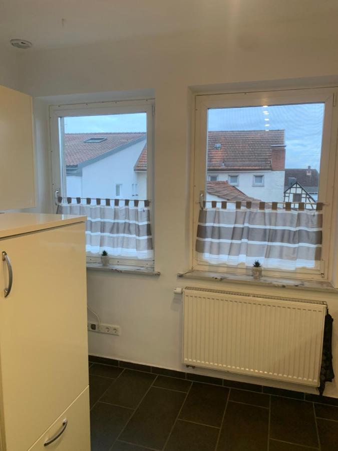 Mainpark Apartment 4 Schlafzimmer Bis Zu 10 Personen Direkt Ueber Aschaffapartment Bei Aschaffenburg Mainaschaff Luaran gambar