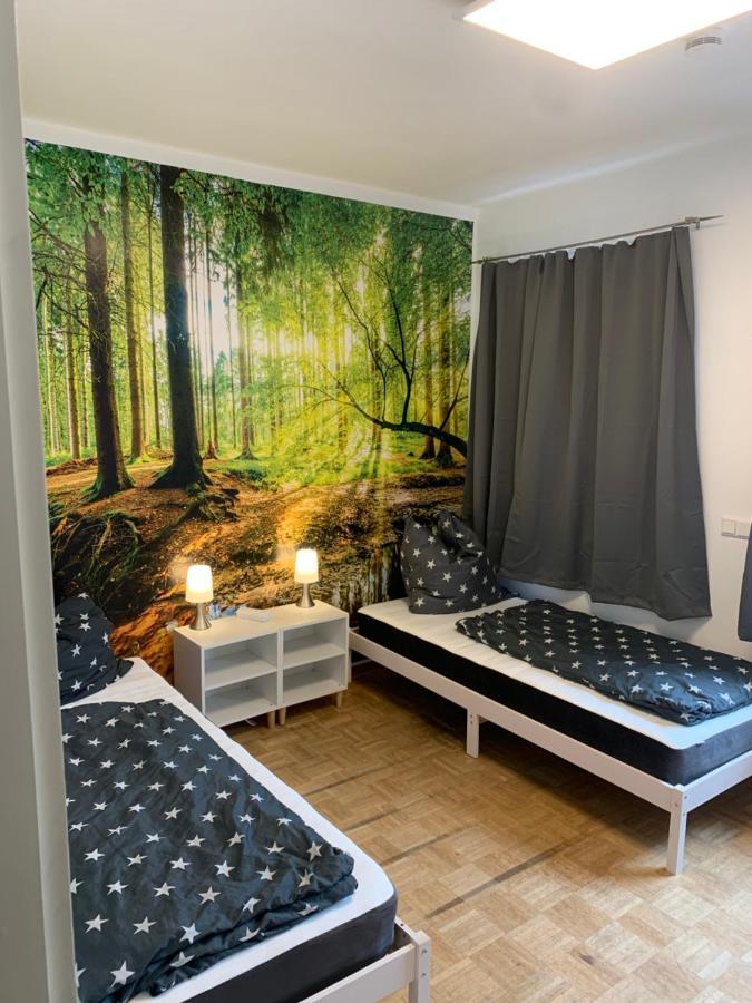 Mainpark Apartment 4 Schlafzimmer Bis Zu 10 Personen Direkt Ueber Aschaffapartment Bei Aschaffenburg Mainaschaff Luaran gambar